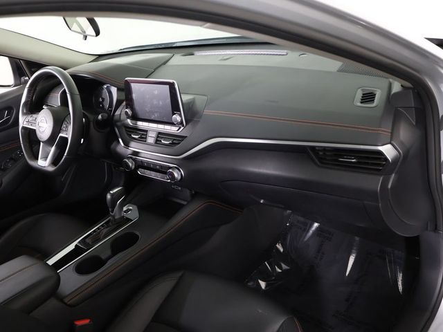 2022 Nissan Altima 2.5 SR Sedan - 23081502 - 23