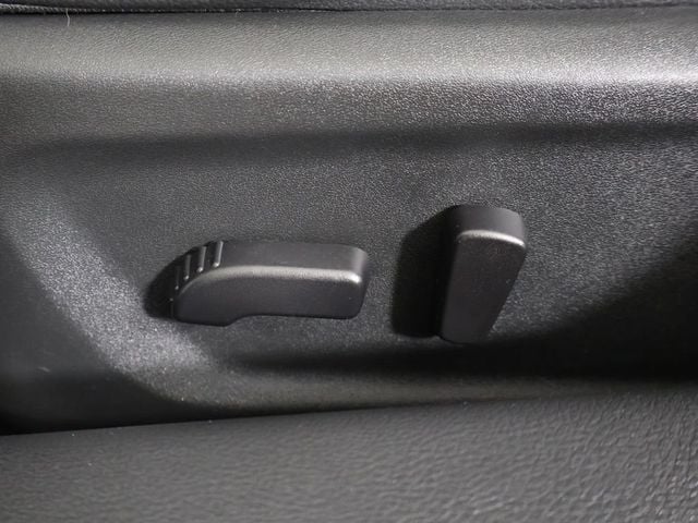 2022 Nissan Altima 2.5 SR Sedan - 23081502 - 28