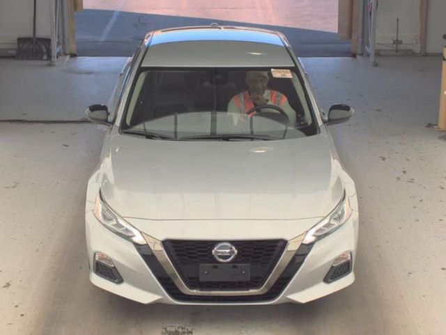 2022 Nissan Altima 2.5 SR Sedan - 23081502 - 2