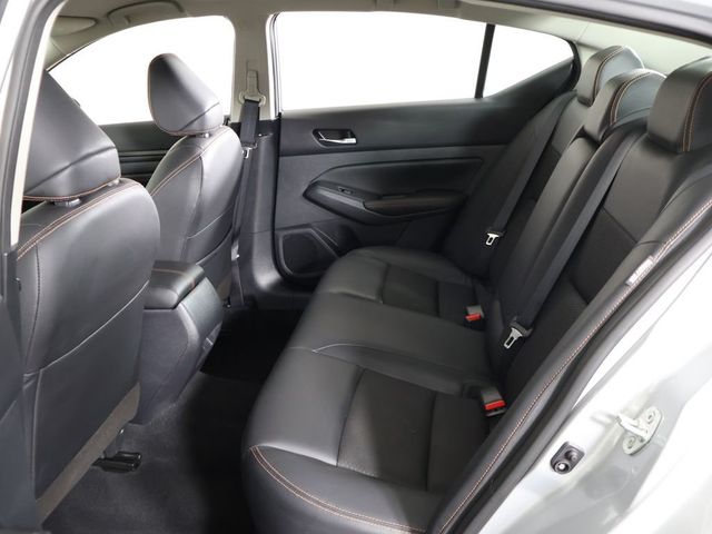 2022 Nissan Altima 2.5 SR Sedan - 23081502 - 29