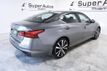 2022 Nissan Altima 2.5 SR Sedan - 22740581 - 3