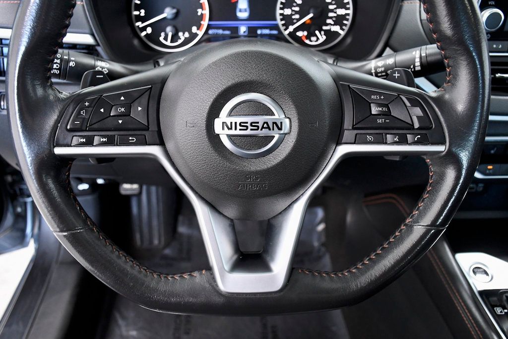 2022 Nissan Altima 2.5 SR Sedan - 22786360 - 19