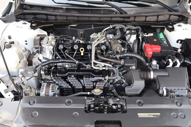 2022 Nissan Altima 2.5 SR Sedan - 22865969 - 10