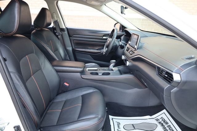 2022 Nissan Altima 2.5 SR Sedan - 22865969 - 26