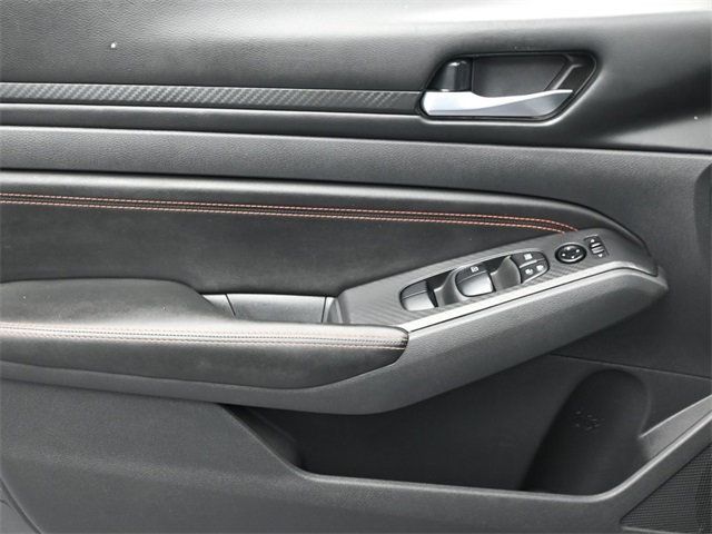 2022 Nissan Altima 2.5 SR Sedan - 22935586 - 11