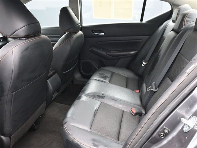 2022 Nissan Altima 2.5 SR Sedan - 22935586 - 13