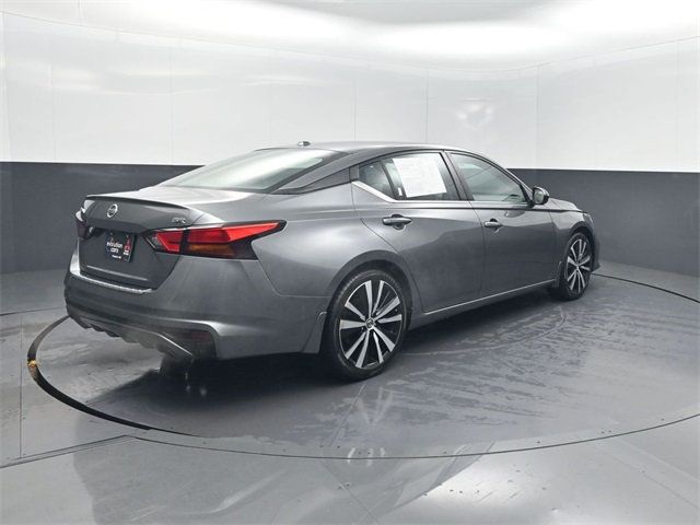 2022 Nissan Altima 2.5 SR Sedan - 22935586 - 34