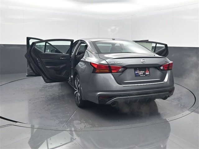 2022 Nissan Altima 2.5 SR Sedan - 22935586 - 39