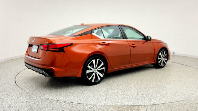 2022 Nissan Altima 2.5 SR Sedan - 23023484 - 4