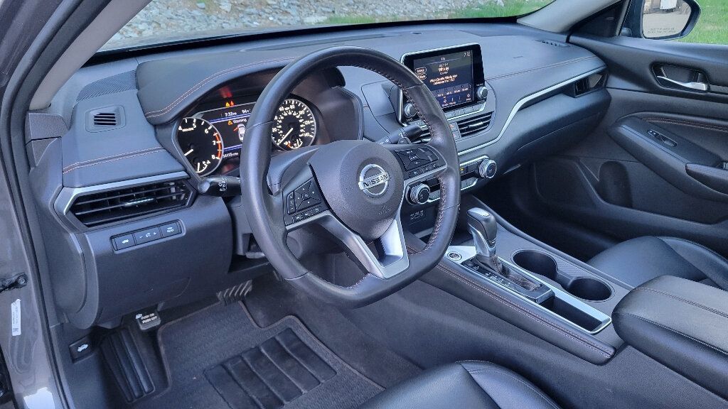 2022 Nissan Altima 2.5 SR Sedan - 22503903 - 10