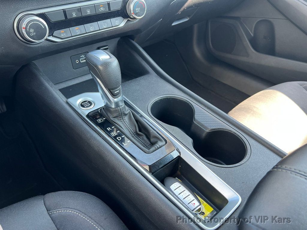 2022 Nissan Altima 2.5 photo 14