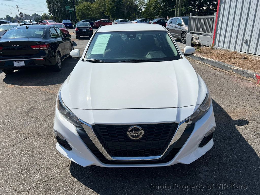 2022 Nissan Altima 2.5 photo 2