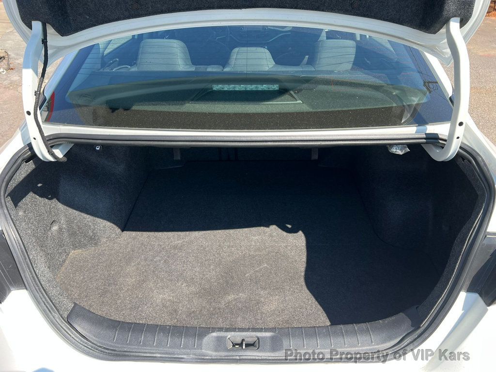 2022 Nissan Altima 2.5 photo 7