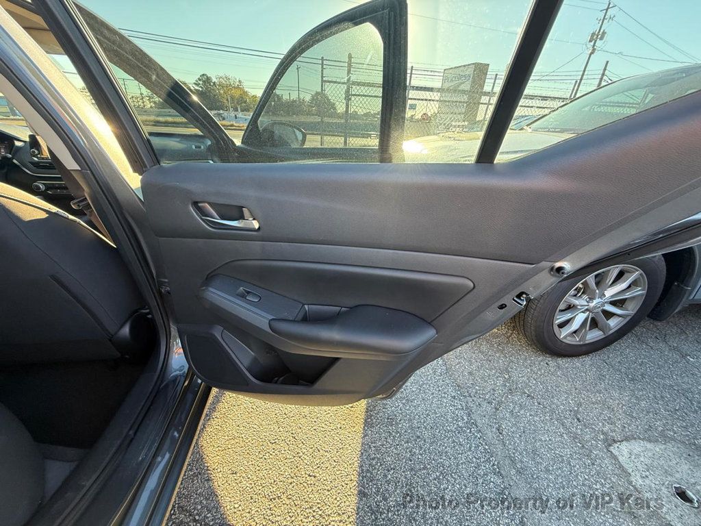 2022 Nissan Altima 2.5 S Sedan - 22931942 - 13