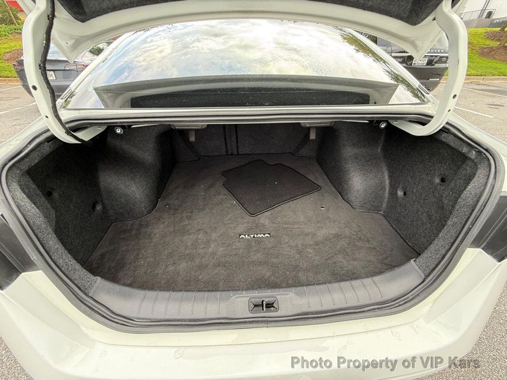 2022 Nissan Altima 2.5 S Sedan - 23042516 - 21