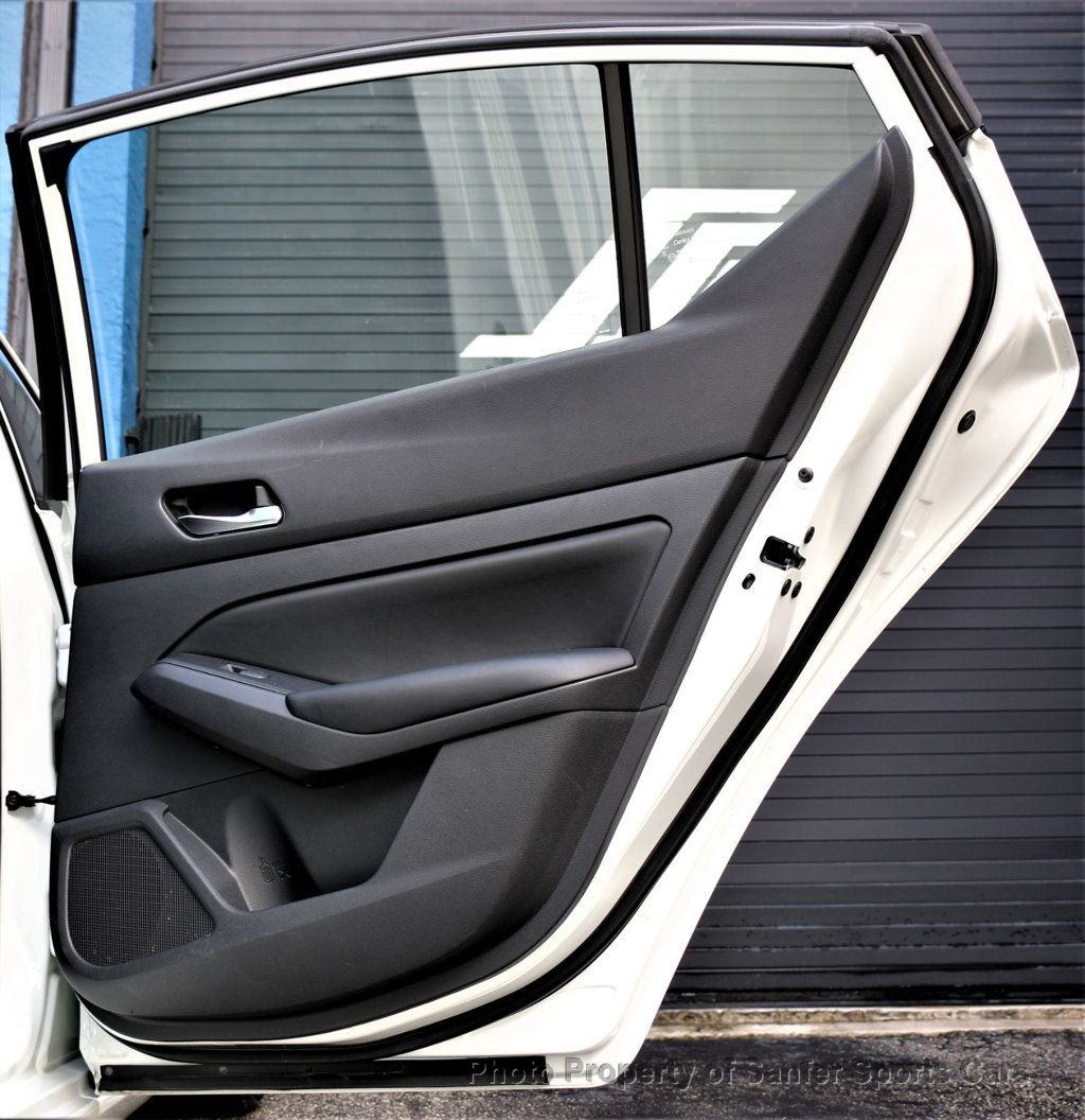 2022 Nissan Altima 2.5 S Sedan - 22921485 - 19