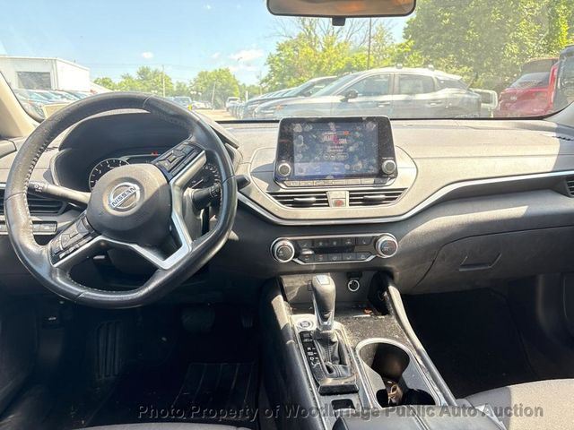 2022 Nissan Altima 2.5 SV AWD Sedan - 23057360 - 24