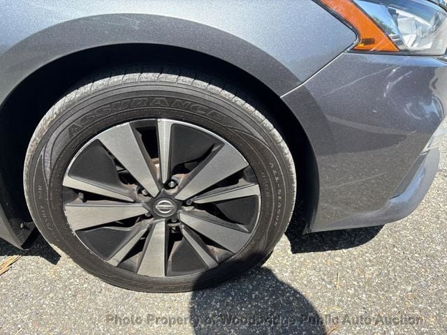 2022 Nissan Altima 2.5 SV AWD Sedan - 23057360 - 28