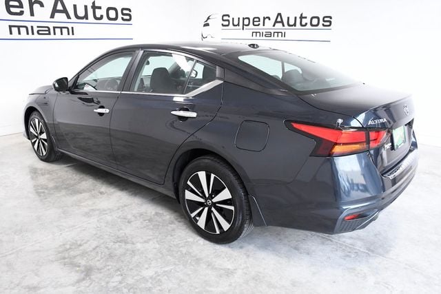 2022 Nissan Altima 2.5 SV AWD Sedan - 22782342 - 5