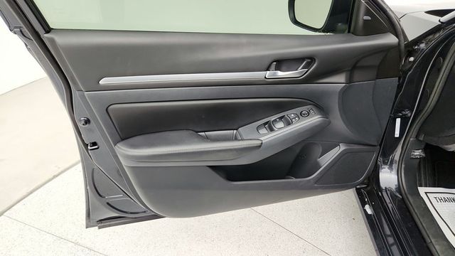 2022 Nissan Altima 2.5 SV AWD Sedan - 22946169 - 9