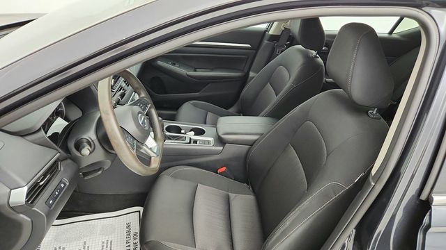 2022 Nissan Altima 2.5 SV AWD Sedan - 22946169 - 18