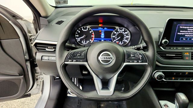 2022 Nissan Altima 2.5 SV AWD Sedan - 23082900 - 12