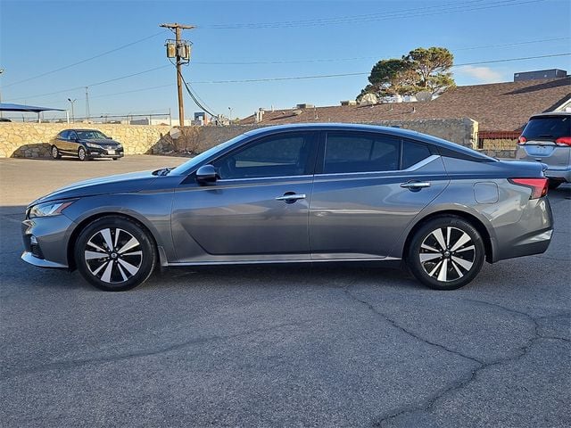 2022 Nissan Altima 2.5 SV Sedan - 22776924 - 1