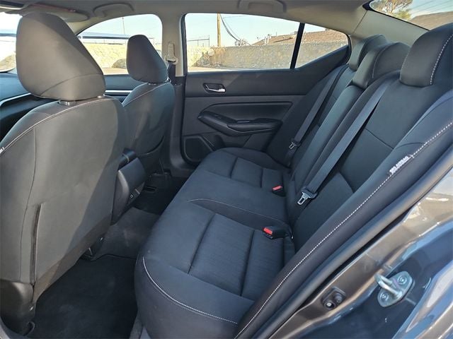 2022 Nissan Altima 2.5 SV Sedan - 22776924 - 6