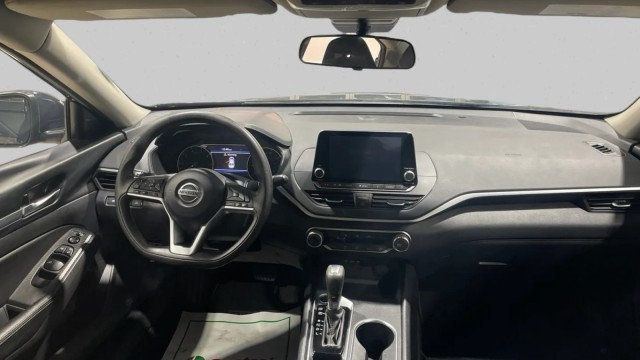 2022 Nissan Altima 2.5 SV Sedan - 22997367 - 13