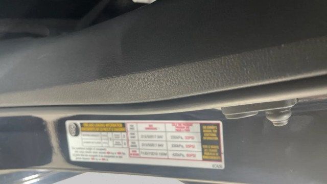 2022 Nissan Altima 2.5 SV Sedan - 22997367 - 19