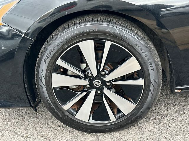 2022 Nissan Altima 2.5 SV Sedan - 22984240 - 11