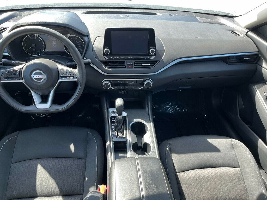 2022 Nissan Altima 2.5 SV Sedan - 22628913 - 12