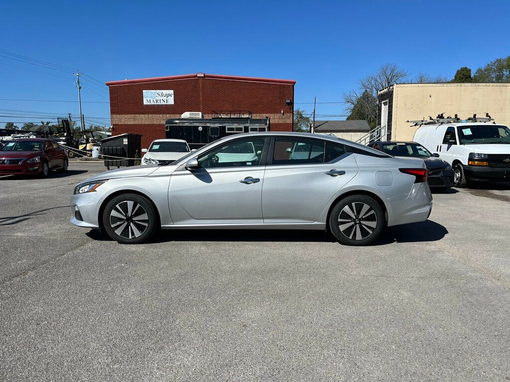 2022 Nissan Altima 2.5 SV Sedan - 22628913 - 3