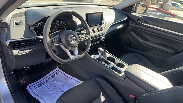 2022 Nissan Altima 2.5 SV Sedan - 22998056 - 15