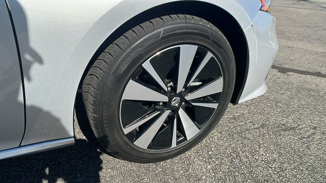 2022 Nissan Altima 2.5 SV Sedan - 22998056 - 8