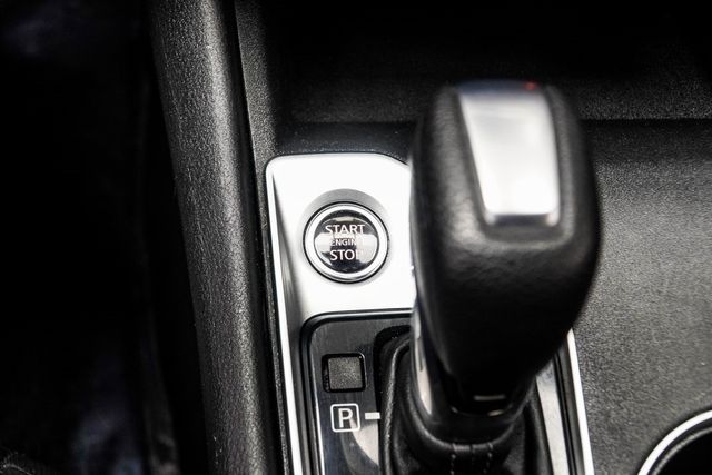 2022 Nissan Altima 2.5 SV Sedan - 22968635 - 17