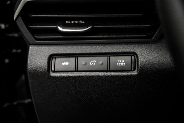 2022 Nissan Altima 2.5 SV Sedan - 22968635 - 25