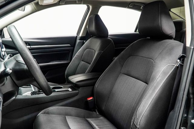 2022 Nissan Altima 2.5 SV Sedan - 22968635 - 30