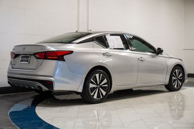 2022 Nissan Altima 2.5 SV Sedan - 22981424 - 30