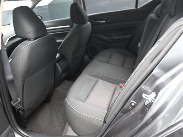 2022 Nissan Altima 2.5 SV Sedan - 22960462 - 13