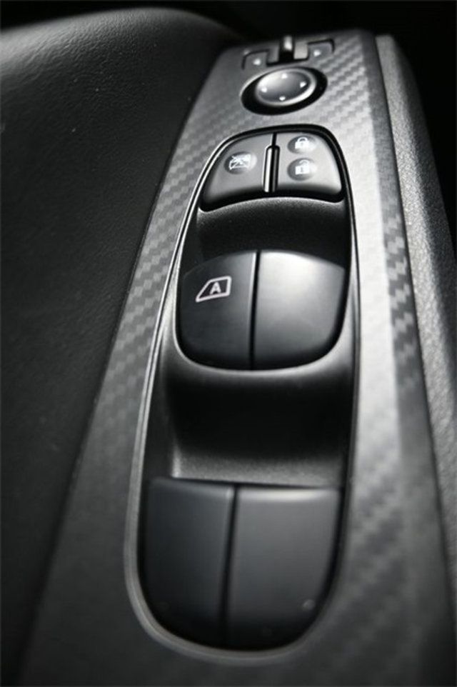 2022 Nissan Altima 2.5 SV Sedan - 22960462 - 32