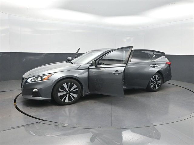 2022 Nissan Altima 2.5 SV Sedan - 22960462 - 38