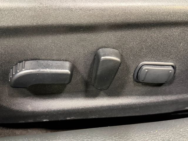 2022 Nissan Altima 2.5 SV Sedan - 23031475 - 18