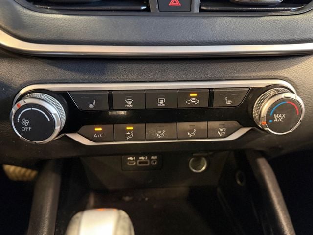 2022 Nissan Altima 2.5 SV Sedan - 23031475 - 29
