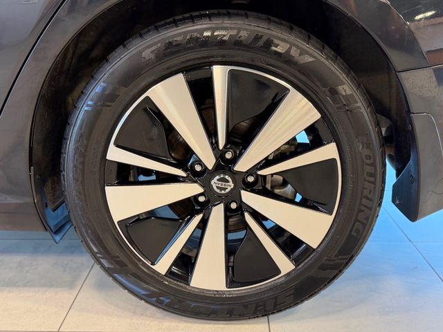 2022 Nissan Altima 2.5 SV Sedan - 23031475 - 32
