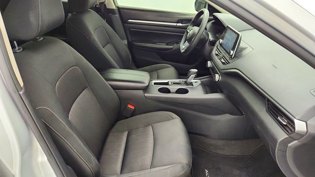 2022 Nissan Altima 2.5 SV Sedan - 22974015 - 21