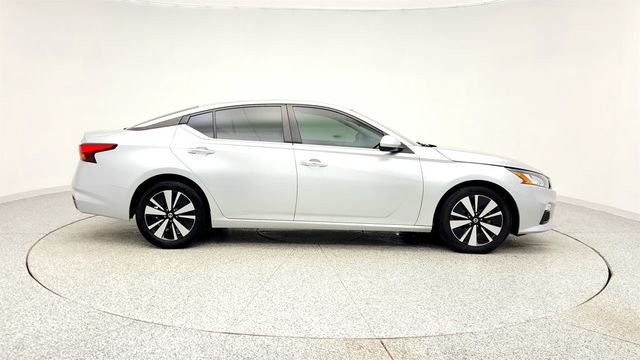 2022 Nissan Altima 2.5 SV Sedan - 22974015 - 3