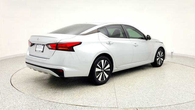 2022 Nissan Altima 2.5 SV Sedan - 22974015 - 4