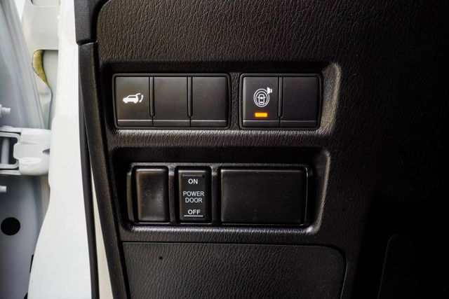 2022 Nissan Armada 4x2 SL - 23055360 - 32