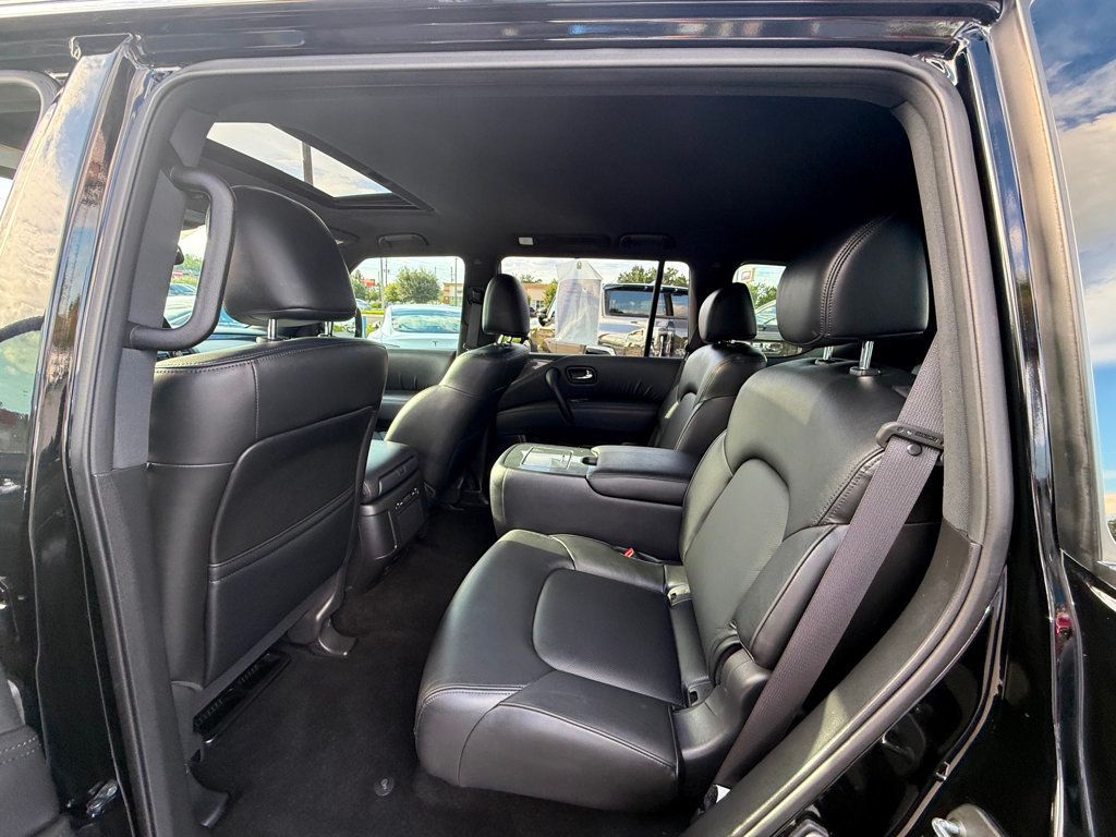 2022 Nissan Armada SL photo 11